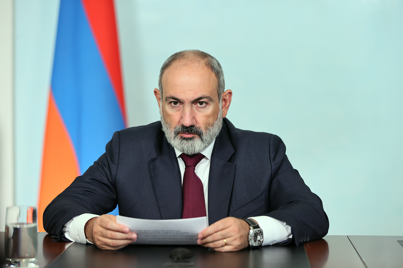 Миниатюра новости: Խոշոր գումար է հատկացվել, վարչապետի սոցցանցի էջերը զարգացնելու համար
