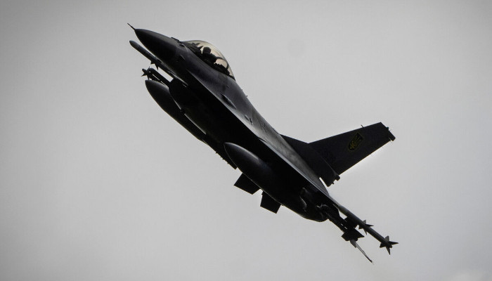 Миниатюра новости: Ռուսները խոցել են ուկրաինական F-16 կործանիչ