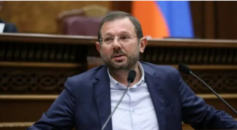 Миниатюра новости: Թուրք լրագրողները եկել են Հայաստան, հետո` ծաղրել․ Գեղամ Մանուկյան