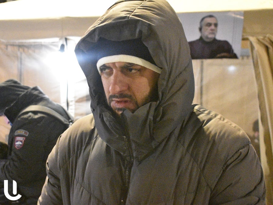 Миниатюра новости: «Իշխանությունները Ռուբեն Վարդանյանից ավելի են վախենում, քան Ալիեւից». Վարդան Ավագյան